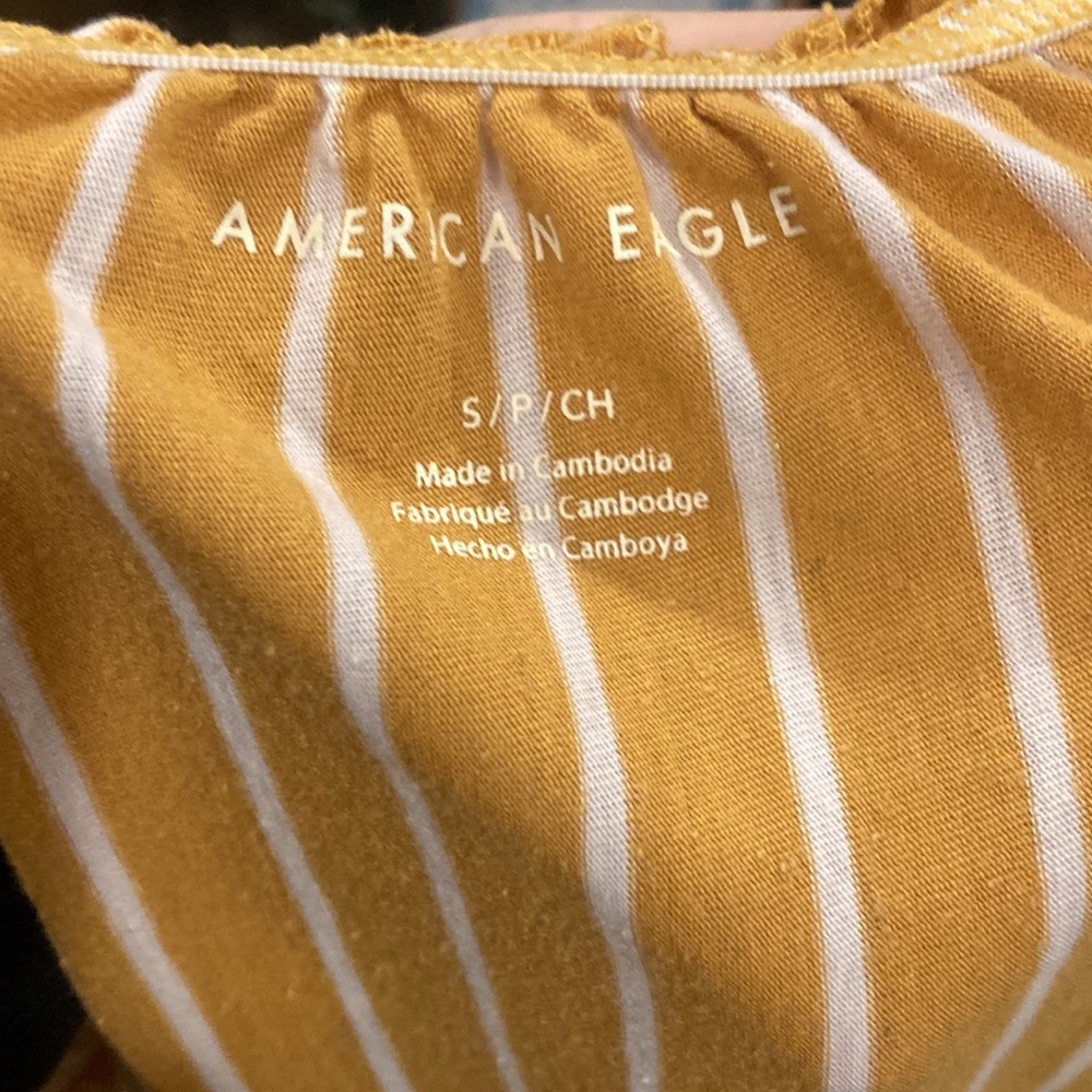 American Eagle crop top ~ small - Picture 4 of 4
